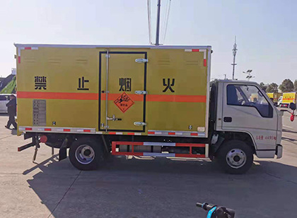 抚顺爆破器材运输车技术升级与安全合规新趋势